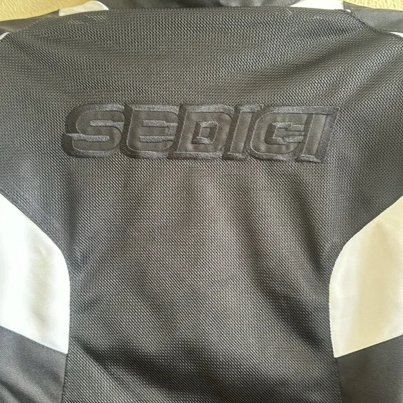 Sedici Women’s Armored Motorcycle Jacket - Picture 4 of 8